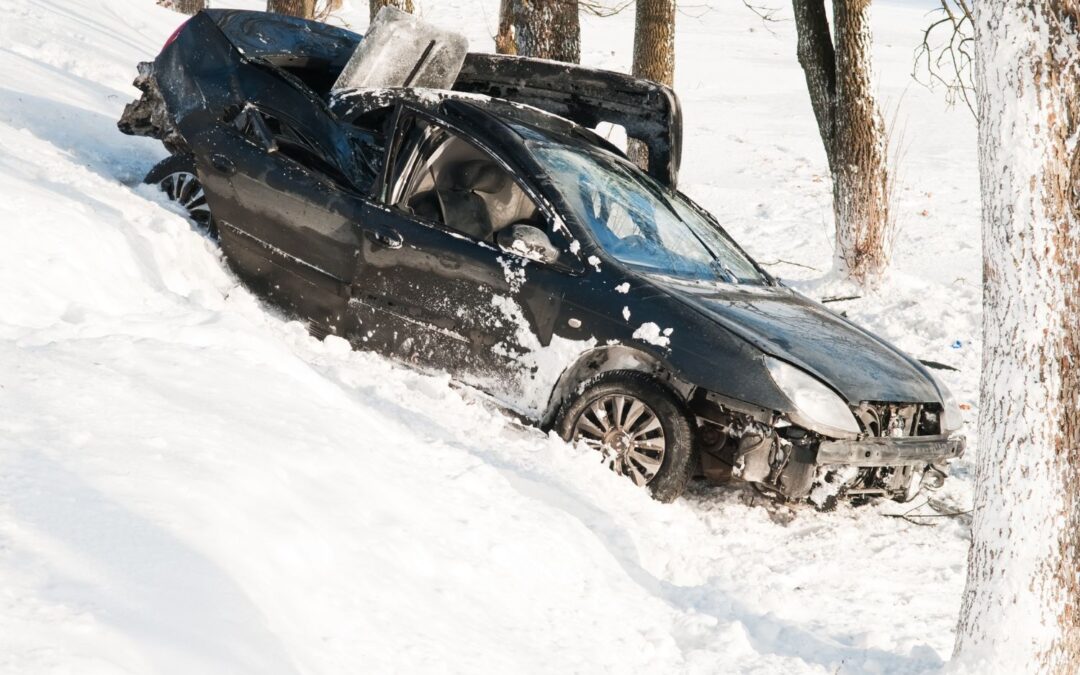 Jak przygotować się na zimę i uniknąć sytuacji, w której potrzebna będzie laweta?